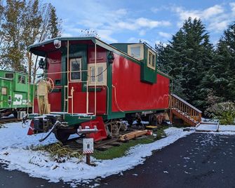 Olympic Railway Inn - Sequim - Toà nhà
