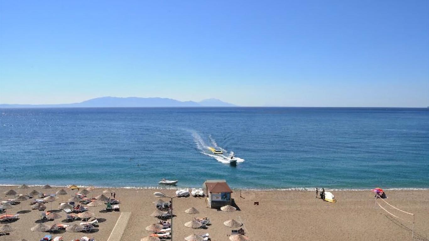 Dogan Beach Resort & Spa Hotel