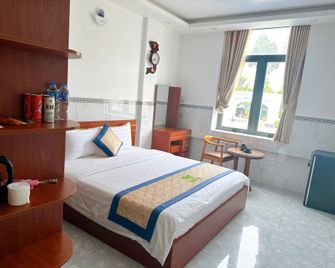 Cao Lanh Hotel - Cao Lanh - Bedroom