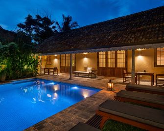Taru Villas Rampart Street - Galle Fort - Galle - Svømmebasseng