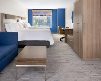 Holiday Inn Express & Suites Bridgeport by IHG - Bridgeport - Habitación