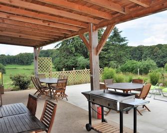 15-Person Gite With Year-Round Heated Indoor Pool - La Souterraine - Patio