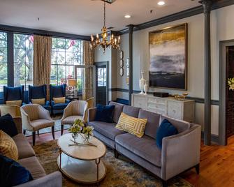 East Bay Inn, Historic Inns of Savannah Collection - Savannah - Oleskelutila
