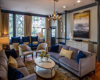 East Bay Inn, Historic Inns of Savannah Collection - סאוואנה - טרקלין