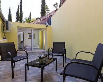 Studio Apartment Lucic - Kupari - Patio