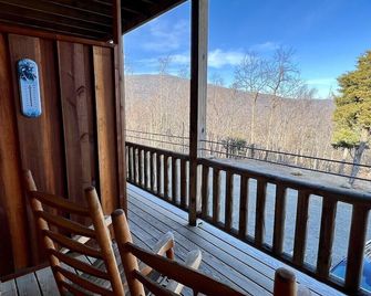 Garden Oasis - Rm. 105 - Stanardsville - Balcony