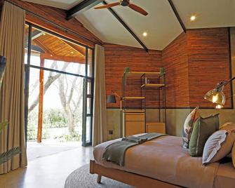 Qurtuba Resort and Events - Sandton - Yatak Odası