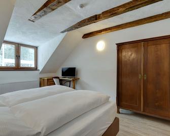 Zamecka Fortovna Obora - Forester House - Kaznějov - Habitación