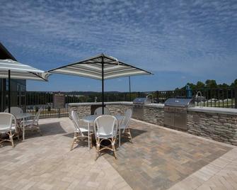 Luxury 2BR 2 bath Townhouse w Garage Near Oak Mt - Pelham - Patio