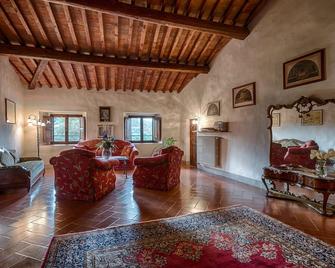 Villa Campestri Olive Oil Resort - Florencie - Obývací pokoj
