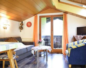 Apartment in Schönau am Königsee in Top Location - Schönau am Königssee - Wohnzimmer