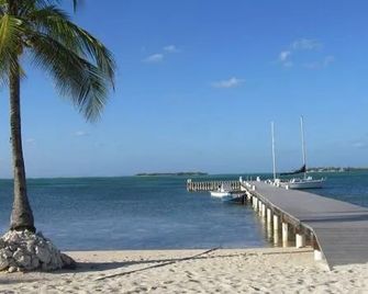 Sunset Cove Little Cayman - Little Cayman - Beach