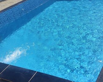 Country house with swimming pool 8km from the beach cap cantin badouza Safi - Safi - Pool