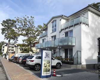 Uli 1 - Ostseebad Baabe - Gebouw