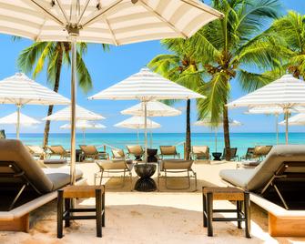 كيمبتون جراند روتان ريزورت آند سبا باي آيتش جي - Coxen Hole - شاطئ