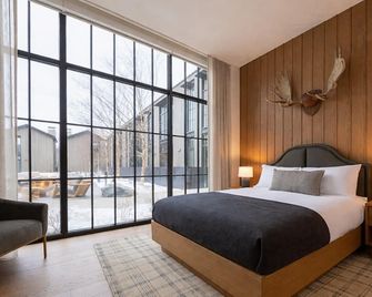 Larch House - Whitefish