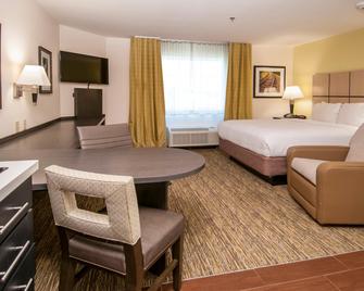 Candlewood Suites Baton Rouge - College Drive By IHG - באטון רוז' - חדר שינה