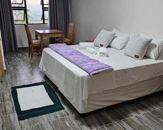 Hagar Lodge - Mid Illovo - Habitación