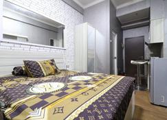 The Suites Metro Apartment - King Property - Bandung - Bedroom