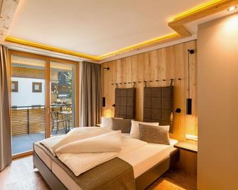 Alpin Apartments - Ramsau im Zillertal - Bedroom