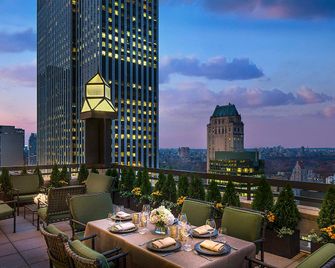 Four Seasons Hotel New York - Nowy Jork - Balkon