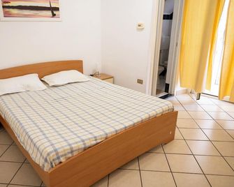 Appartamento Gg - Palmi - Palmi