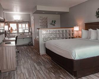 Vero Beach Inn and Suites - Vero Beach - Bedroom