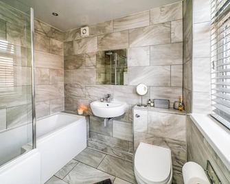 Single Room at Cheviot Street - Sunderland
