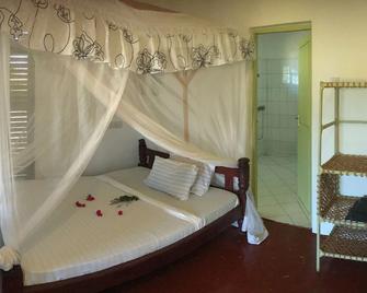Zanzi Rest Bungalow - Nungwi - Quarto