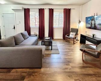 Cribs On The Hill - Picton - Sala de estar