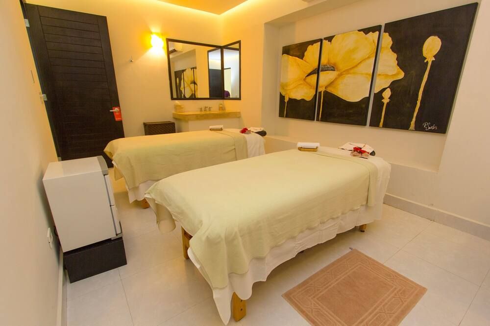 Grand Decameron Los Cabos, A Trademark Resort - סן חוסה דל קאבו