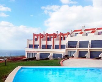Luxurious Villa With A View Over The Sea - Lourinhã - Pool