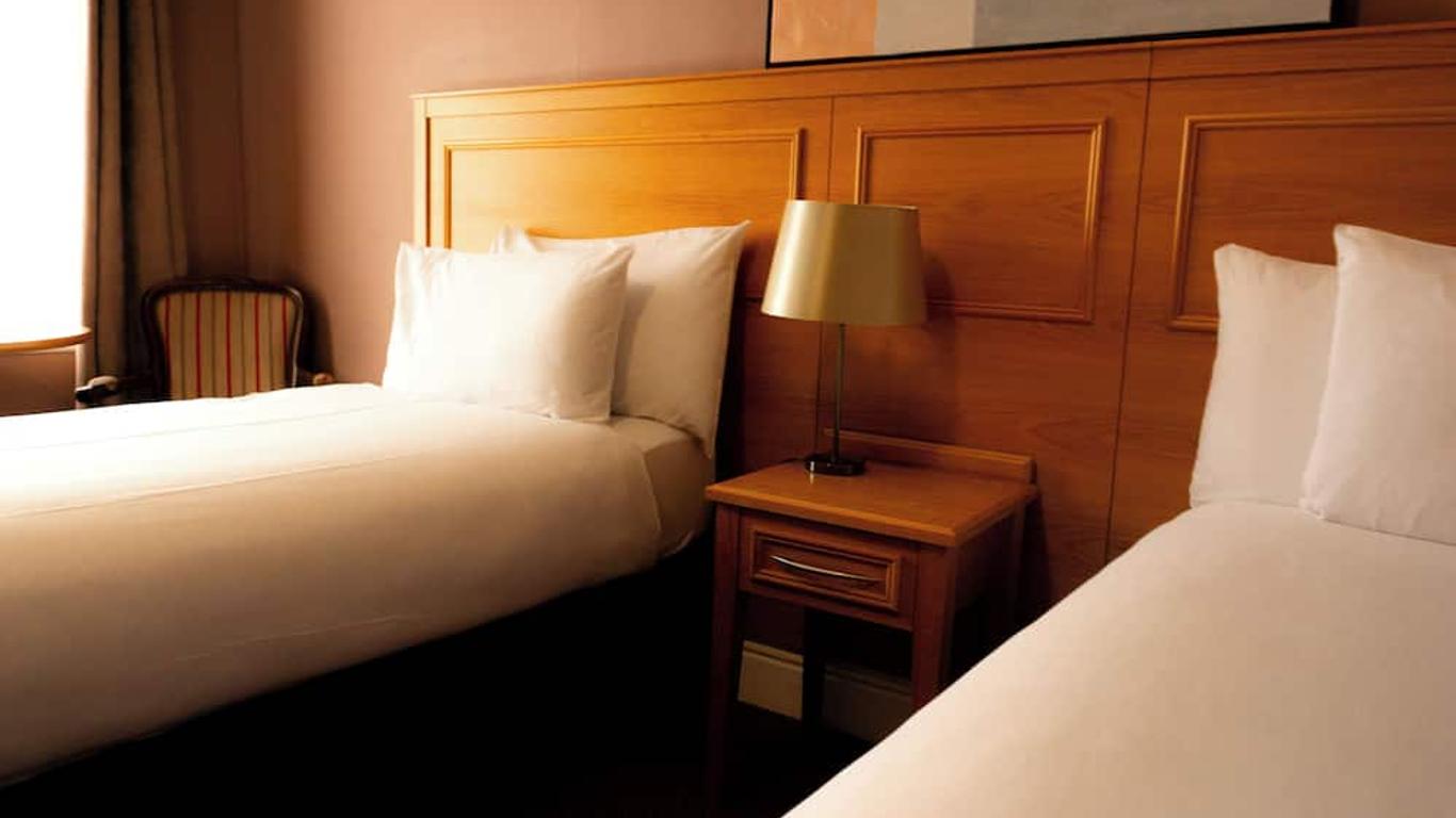 فينيكس بارك هوتل