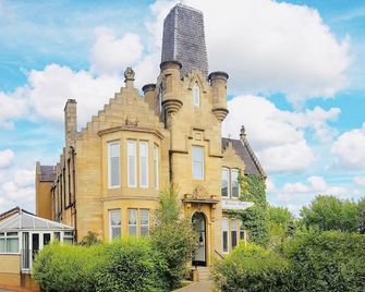 Bentley Hotel - Motherwell