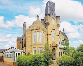 Bentley Hotel - Motherwell
