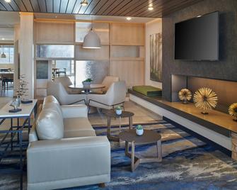 Fairfield Inn & Suites by Marriott Louisville Jeffersonville - Jeffersonville - Lounge