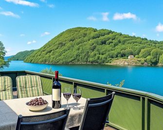 Holiday Home Neset by Interhome - Lyngdal - Balcón