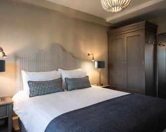The Salthouse Hotel - Ballycastle - Schlafzimmer