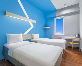 ibis budget Jakarta Cikini - Jakarta - Building