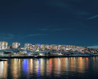 Hotel Aurora - נואוק