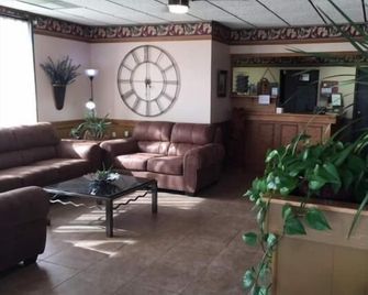 Southfork Motel - Bloomfield - Lobby