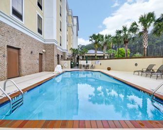 Hampton Inn & Suites North Charleston-University Blvd - North Charleston - Uima-allas