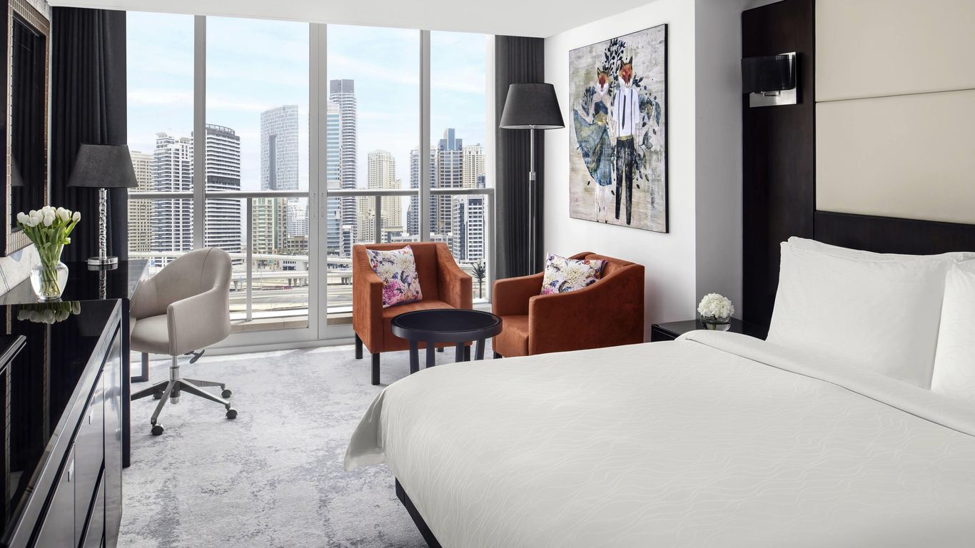 Mövenpick Hotel Jumeirah Lakes Towers