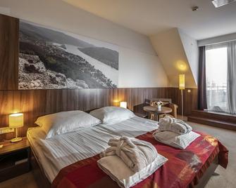 Royal Club Hotel - Visegrád - Bedroom