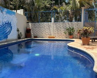 Casa Playas / Steps To The Beach / Starlink - Puerto Escondido - Pool