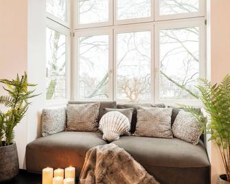 Nena Hotel Bremen - Bremen - Living room