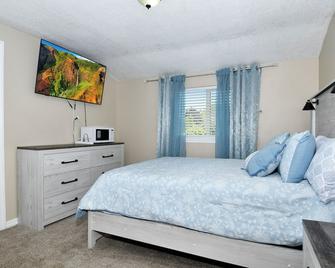 SkyRoom - Private 1-bedroom Room in lovely Vancouver Home - Vancouver - Bedroom