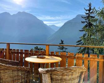 Costa dad Archas B5 - Scuol - Balcón