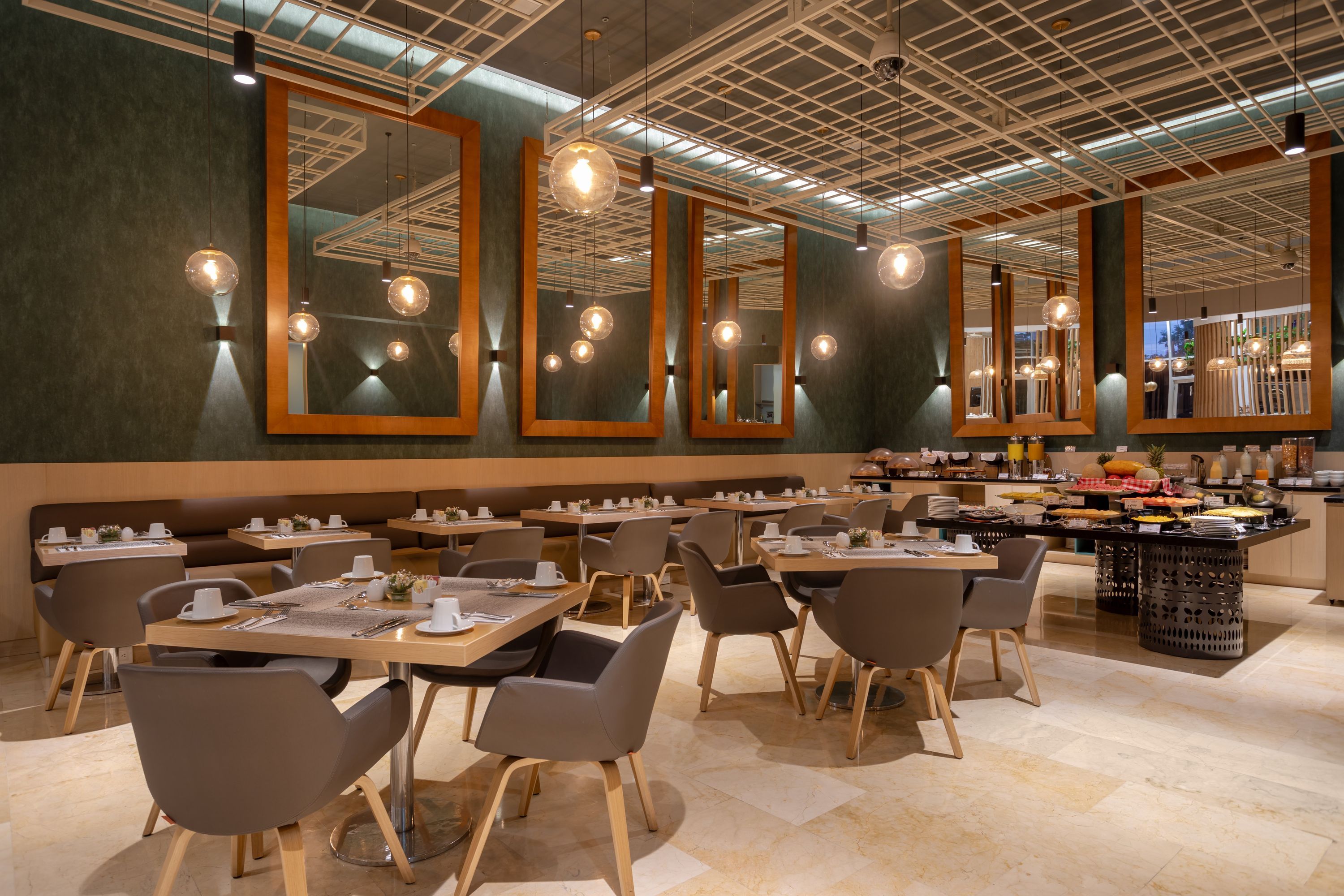 Holiday Inn Bogota Airport By IHG - בוגוטה - מסעדה