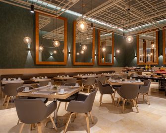 Holiday Inn Bogota Airport By IHG - Bogotá - Restaurant